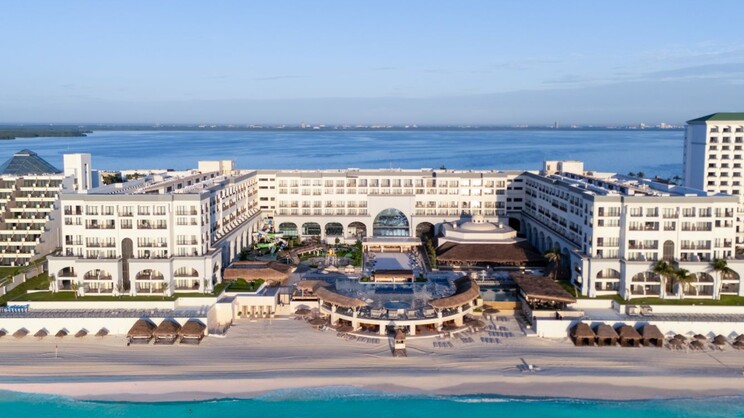 Marriott Cancun, an All-Inclusive Resort
